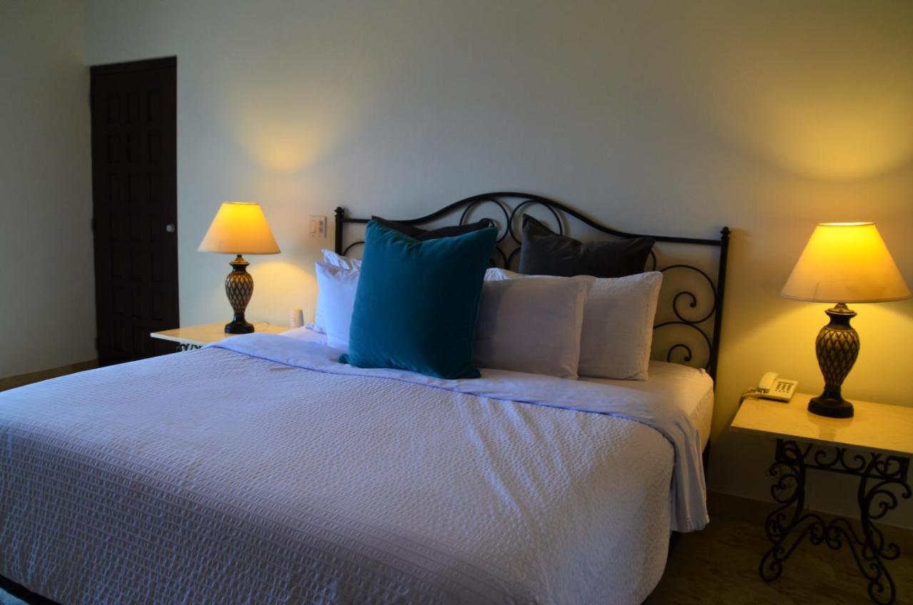Vista La Ribera Hotel Екстериор снимка